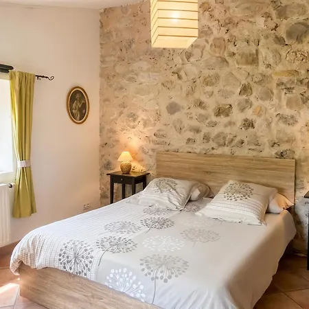 Maison A 80 M² Avec Terrasse *